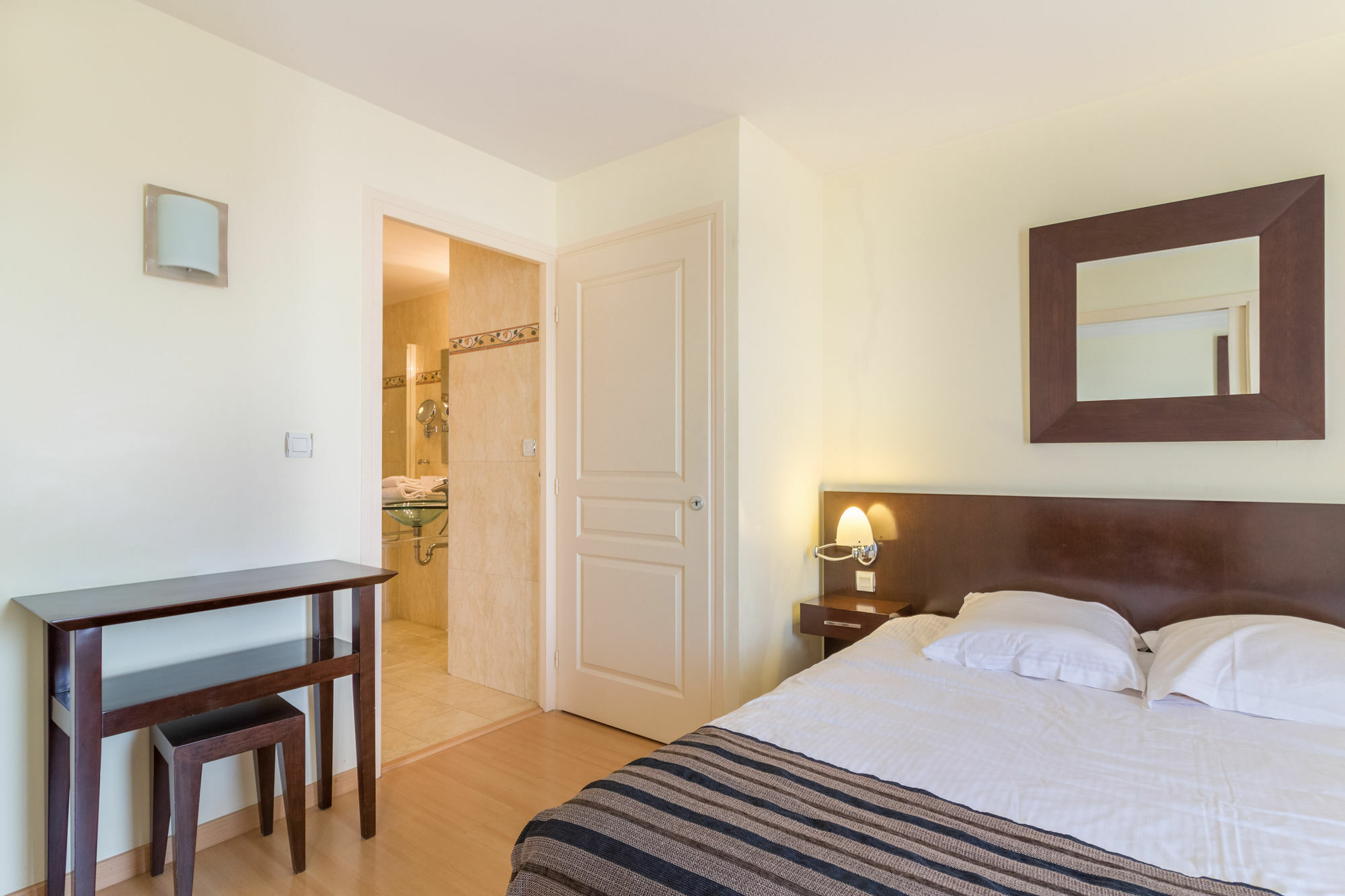 Adonis Excellior Grand Geneve Aparthotel Veigy-Foncenex Buitenkant foto